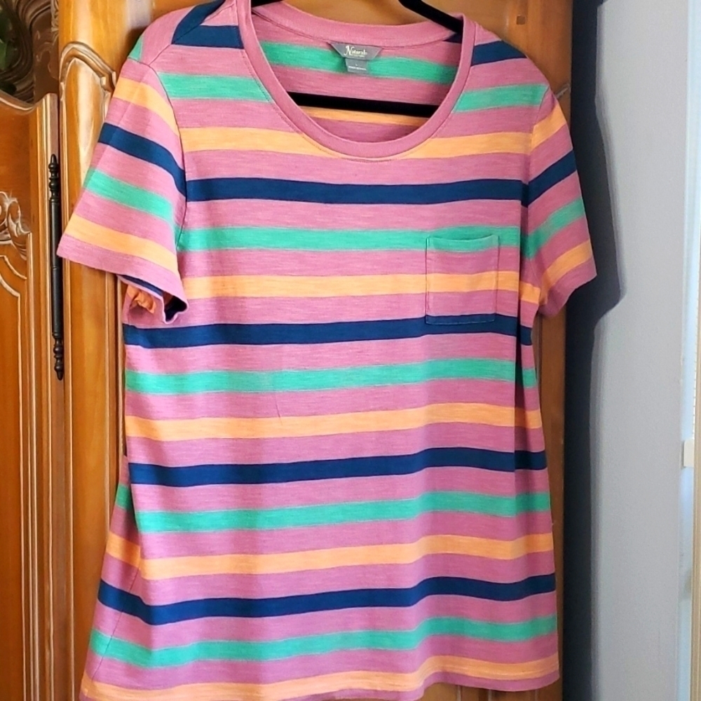 NATURAL woman's stripped tee. Size large. Pink, green, blue. Short‎ sleeves.
